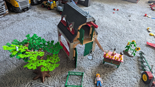 Playmobil country farm - playmobil,