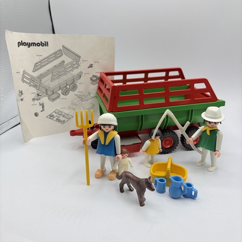 Playmobil farming family hay - farming,