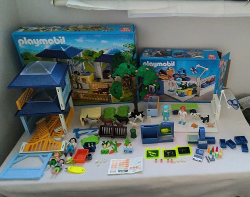 Playmobil farm clinic and vets - playmobil,